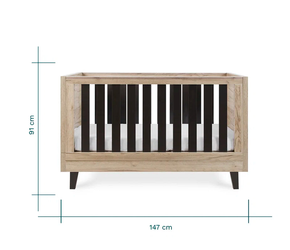 Como Convertible Cot Bed. Available in Two Finishes. 